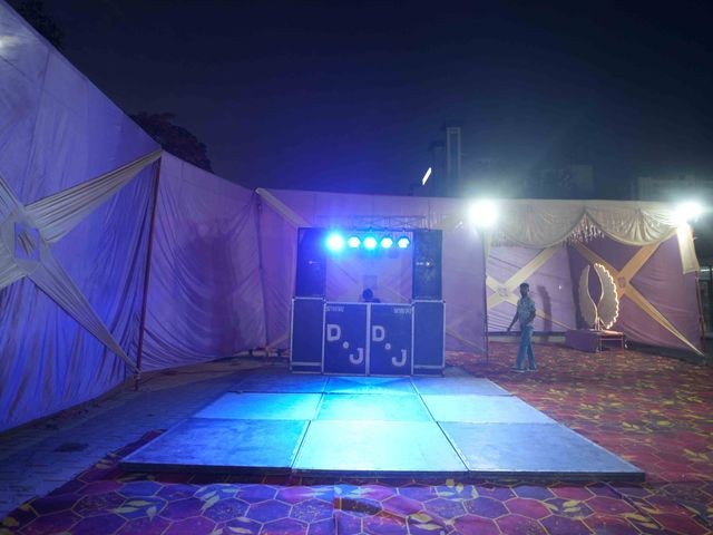 Barkha and Bhupender's wedding in Faridabad, Delhi NCR 11