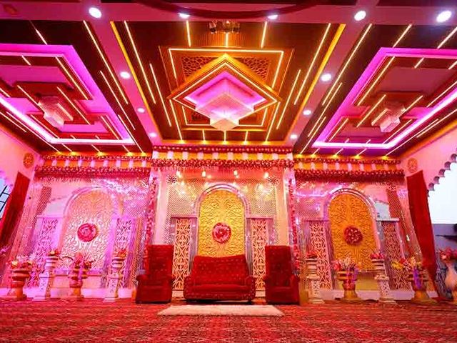 Sakshi and Amit's wedding in Faridabad, Delhi NCR 7