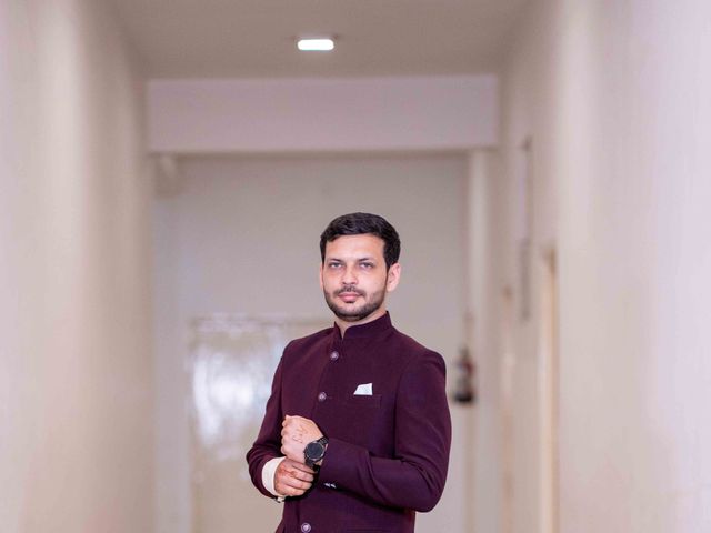 Sakshi and Amit's wedding in Faridabad, Delhi NCR 29