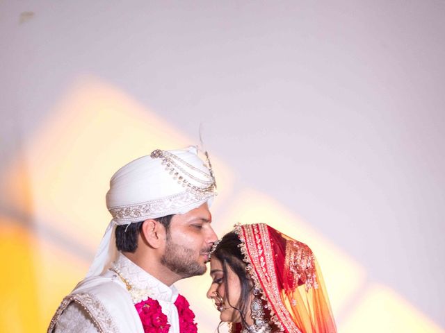 Sakshi and Amit's wedding in Faridabad, Delhi NCR 31
