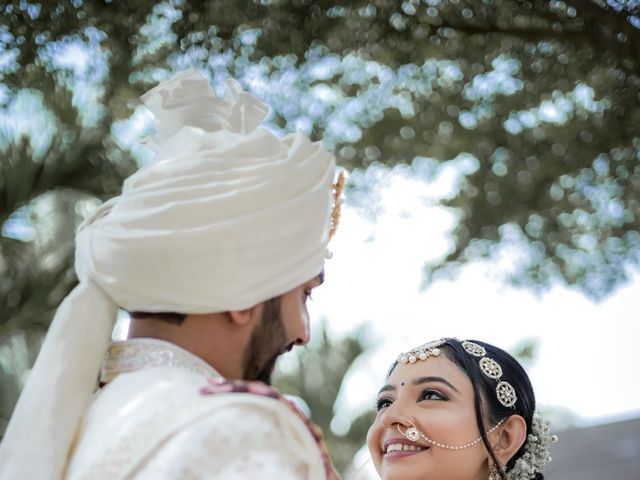 Shemal and Eva&apos;s wedding in Bhavnagar, Gujarat 13