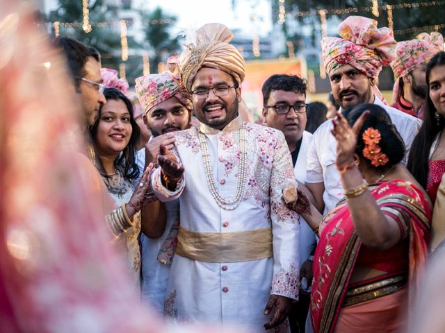RONAK and PRIYANKA&apos;s wedding in Mumbai, Maharashtra 21