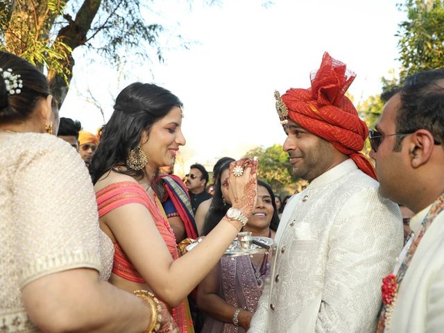 Sweta and Vaibav&apos;s wedding in Lucknow, Uttar Pradesh 61