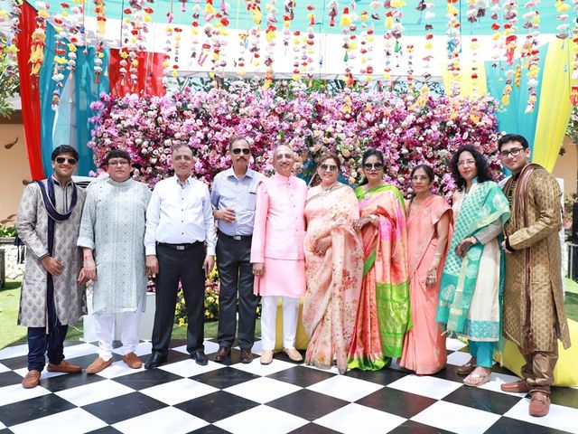 Sweta and Vaibav&apos;s wedding in Lucknow, Uttar Pradesh 28