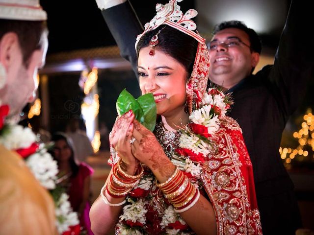 Sushmita and Ross&apos;s wedding in Kolkata, West Bengal 26