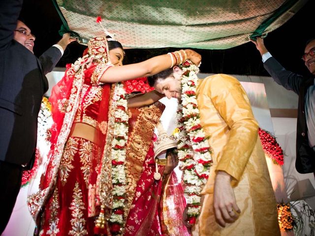 Sushmita and Ross&apos;s wedding in Kolkata, West Bengal 27