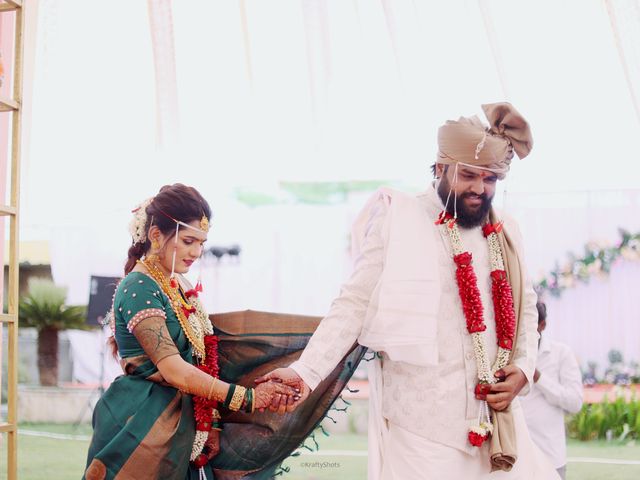 Akshay and Mayuri&apos;s wedding in Dhule, Maharashtra 101