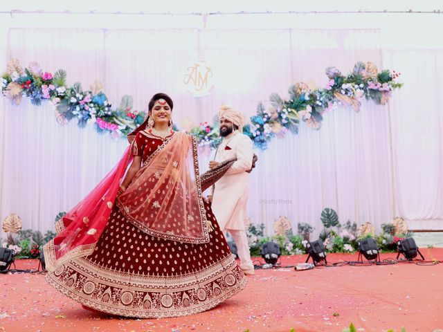 Akshay and Mayuri&apos;s wedding in Dhule, Maharashtra 143