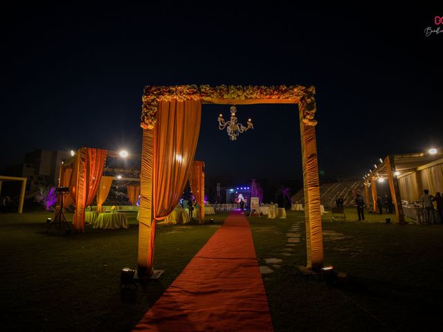 Dev and Ruchi's wedding in Greater Noida, Delhi NCR 33