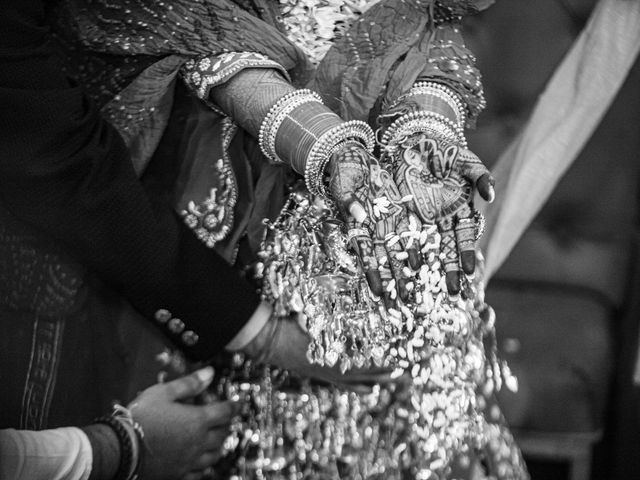 Shruti and Ashutosh's wedding in Gurgaon, Delhi NCR 4