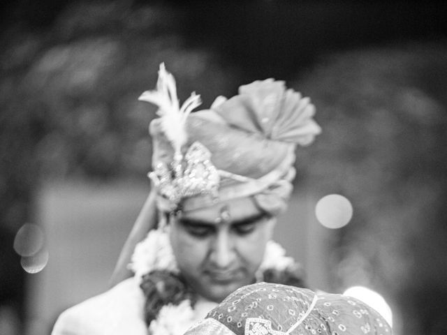 Shruti and Ashutosh's wedding in Gurgaon, Delhi NCR 5