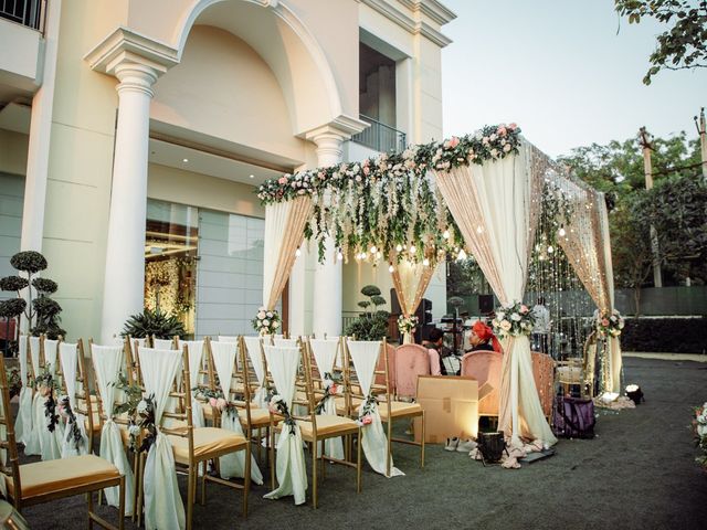 Shruti and Ashutosh's wedding in Gurgaon, Delhi NCR 35