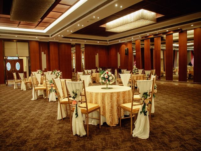 Shruti and Ashutosh's wedding in Gurgaon, Delhi NCR 40