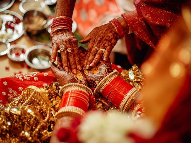 Shruti and Ashutosh's wedding in Gurgaon, Delhi NCR 79