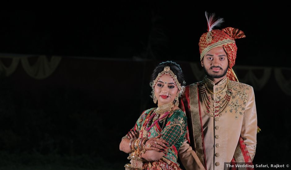 Nikita and Dhaval's wedding in Rajkot, Gujarat