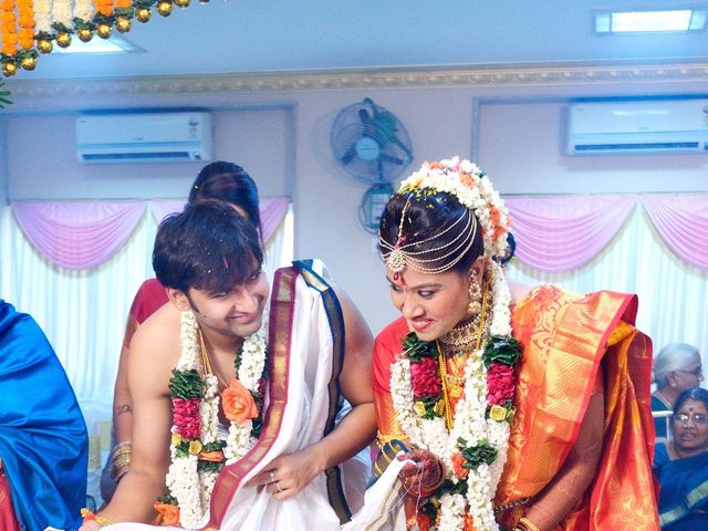 Nikita and Saiganesh&apos;s wedding in Mumbai, Maharashtra 22