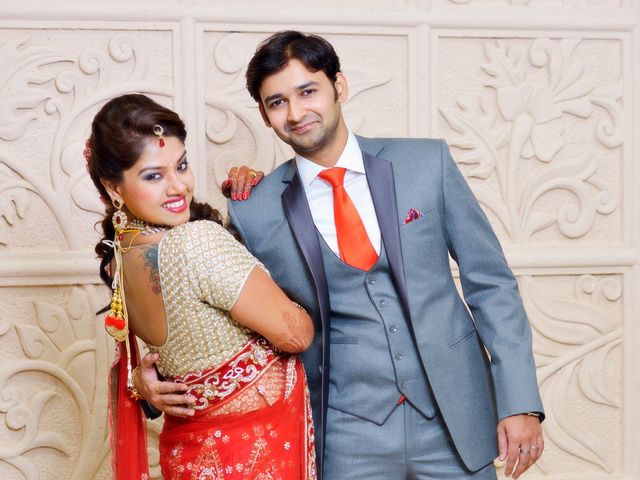 Nikita and Saiganesh&apos;s wedding in Mumbai, Maharashtra 26