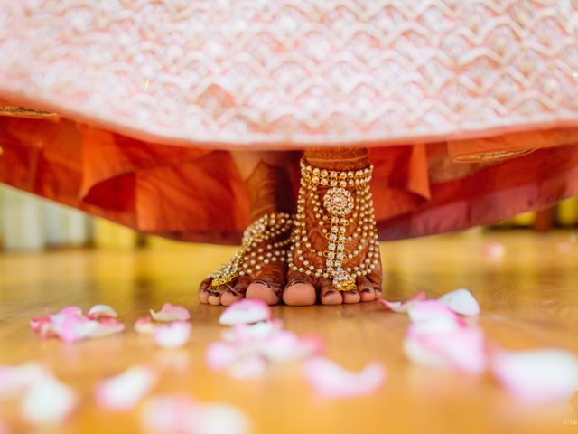 Diksha and Manmeet&apos;s wedding in Karnal, Haryana 41