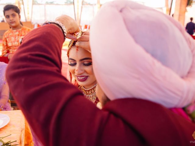 Diksha and Manmeet&apos;s wedding in Karnal, Haryana 71