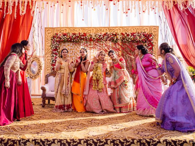 Diksha and Manmeet&apos;s wedding in Karnal, Haryana 76