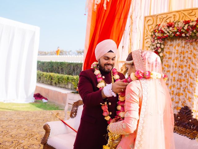 Diksha and Manmeet&apos;s wedding in Karnal, Haryana 77