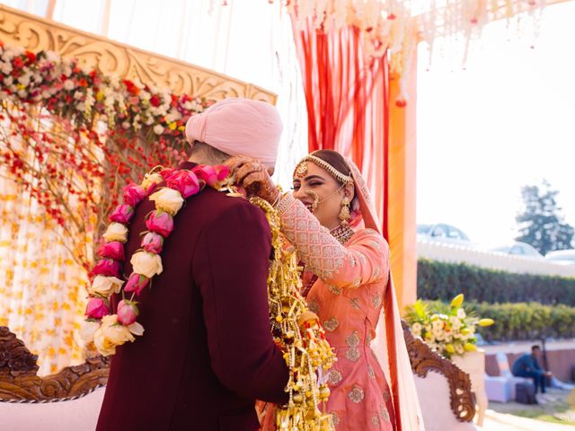 Diksha and Manmeet&apos;s wedding in Karnal, Haryana 78