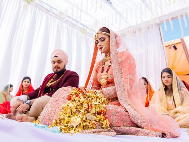 Diksha and Manmeet&apos;s wedding in Karnal, Haryana 67