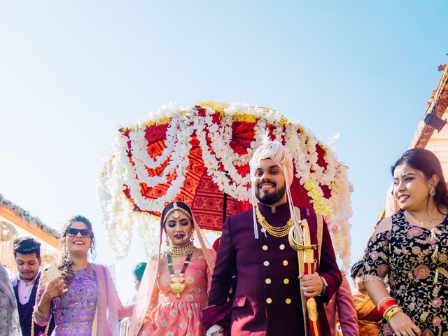 Diksha and Manmeet&apos;s wedding in Karnal, Haryana 58