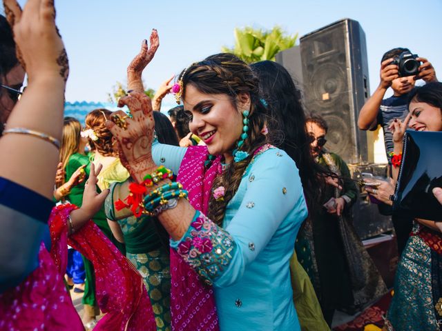 Diksha and Manmeet&apos;s wedding in Karnal, Haryana 10