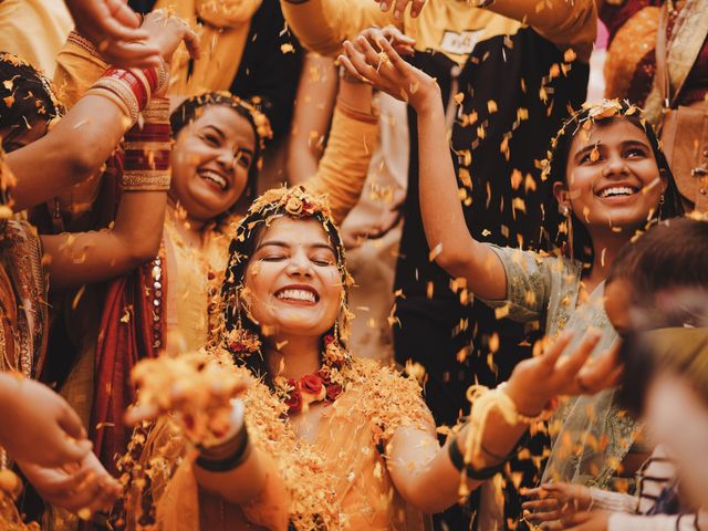Samvedna and Kartik&apos;s wedding in Jaipur, Rajasthan 16
