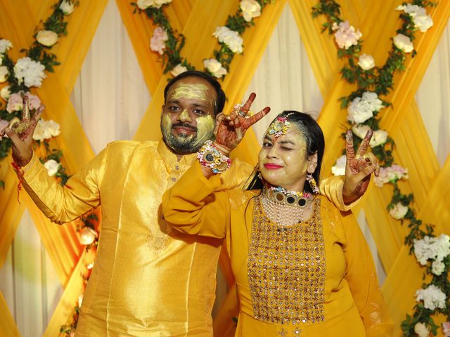 Apurva  and Anoop&apos;s wedding in Mathura, Uttar Pradesh 7