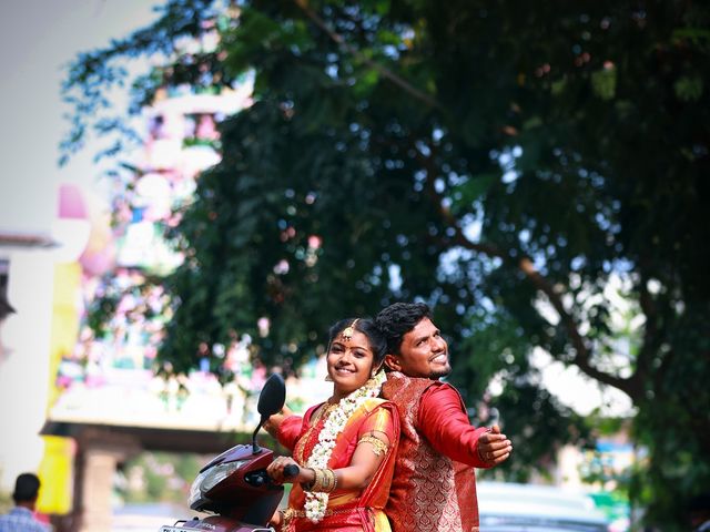 Priyanka and Manuneethi&apos;s wedding in Thanjavur, Tamil Nadu 11
