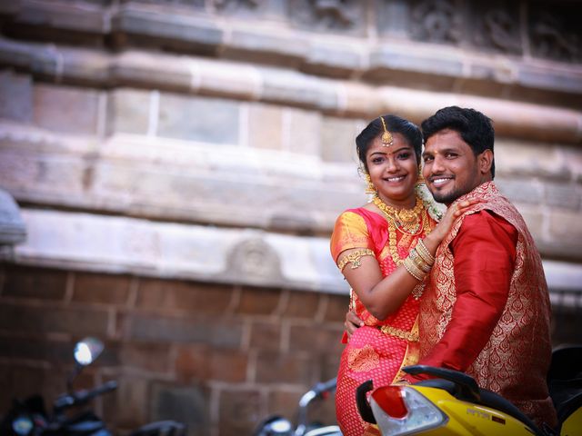Priyanka and Manuneethi&apos;s wedding in Thanjavur, Tamil Nadu 12