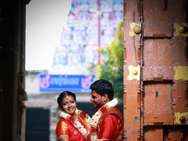 Priyanka and Manuneethi&apos;s wedding in Thanjavur, Tamil Nadu 14