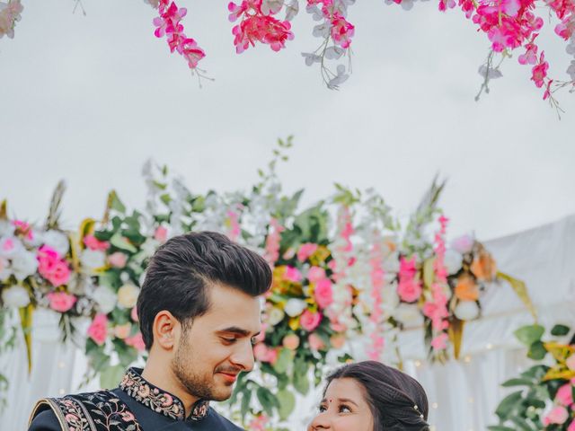 Atisha Singh and Parvesh&apos;s wedding in Kangra, Himachal Pradesh 18