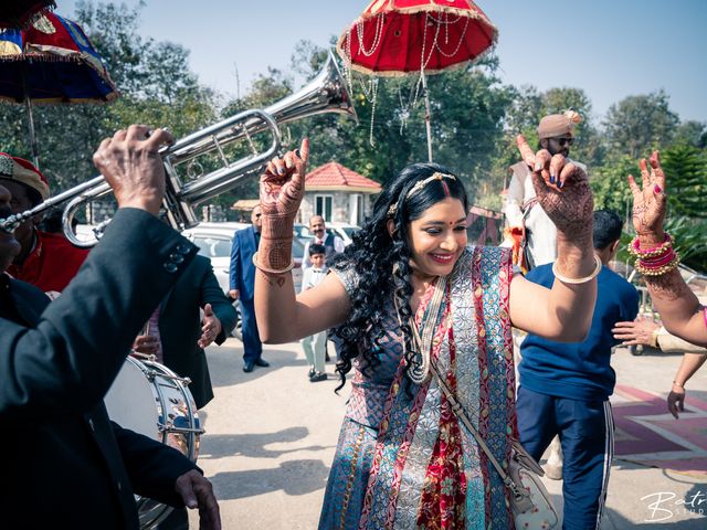 Tripti and Vaibhav&apos;s wedding in Nainital, Uttarakhand 89