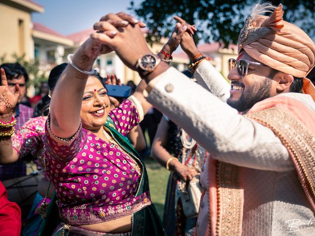 Tripti and Vaibhav&apos;s wedding in Nainital, Uttarakhand 229