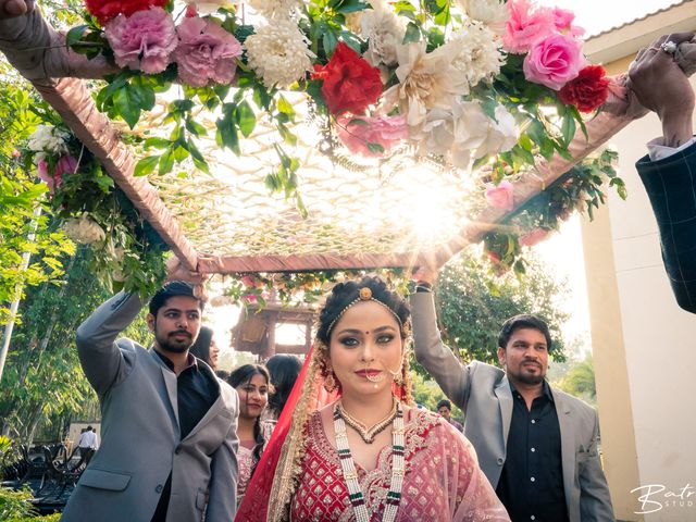 Tripti and Vaibhav&apos;s wedding in Nainital, Uttarakhand 323