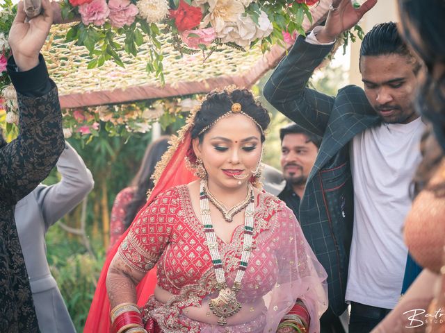Tripti and Vaibhav&apos;s wedding in Nainital, Uttarakhand 331