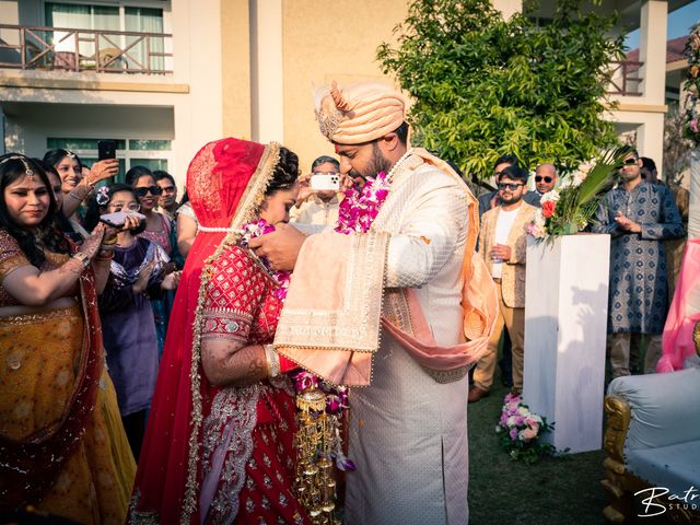 Tripti and Vaibhav&apos;s wedding in Nainital, Uttarakhand 354