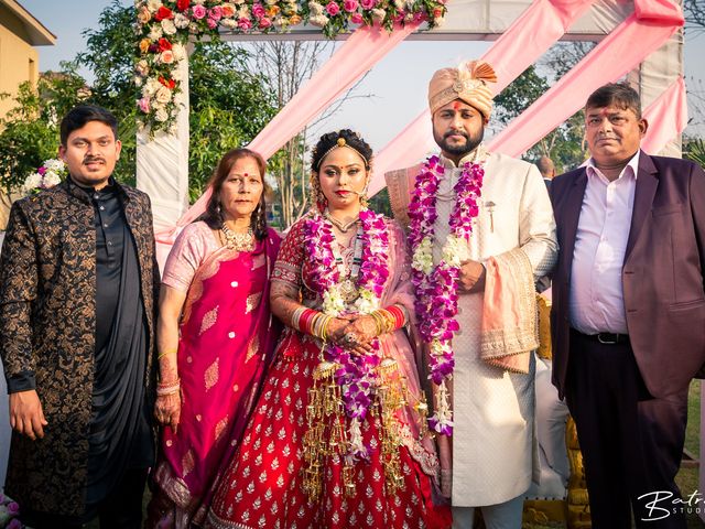 Tripti and Vaibhav&apos;s wedding in Nainital, Uttarakhand 357
