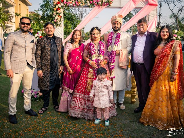 Tripti and Vaibhav&apos;s wedding in Nainital, Uttarakhand 358