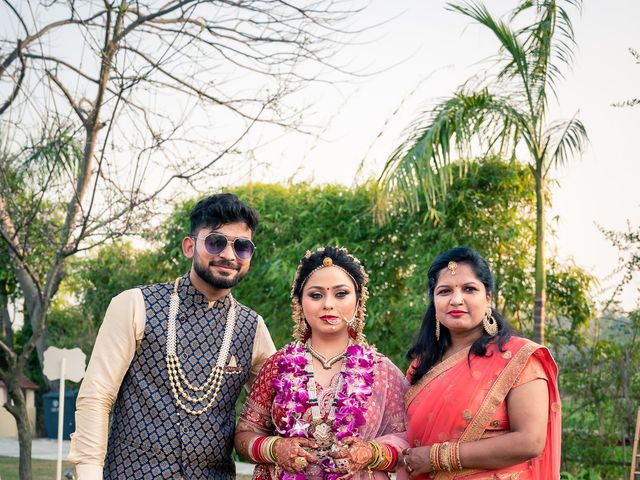 Tripti and Vaibhav&apos;s wedding in Nainital, Uttarakhand 368