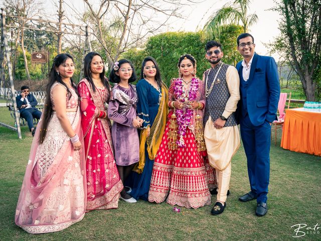 Tripti and Vaibhav&apos;s wedding in Nainital, Uttarakhand 371