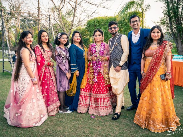 Tripti and Vaibhav&apos;s wedding in Nainital, Uttarakhand 373
