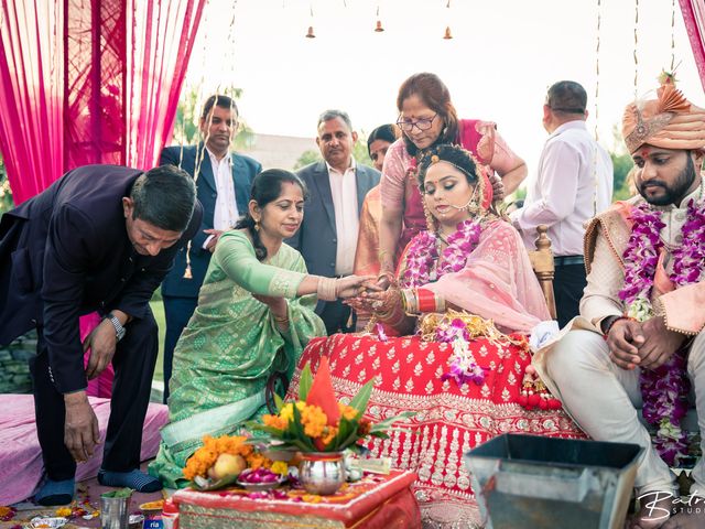 Tripti and Vaibhav&apos;s wedding in Nainital, Uttarakhand 426