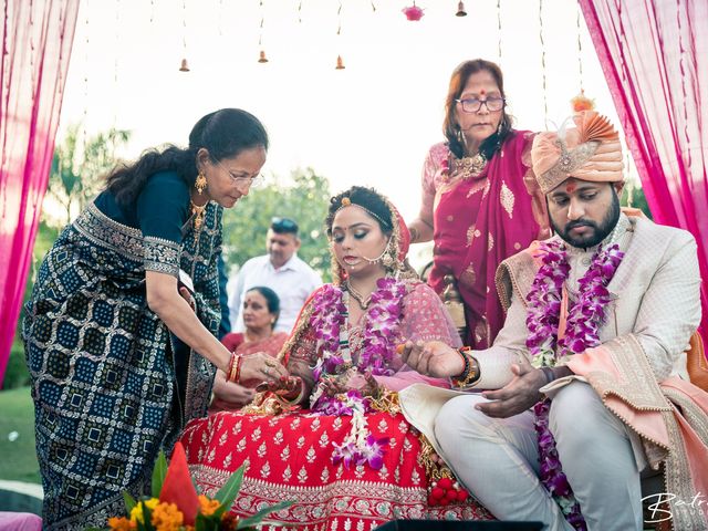 Tripti and Vaibhav&apos;s wedding in Nainital, Uttarakhand 438