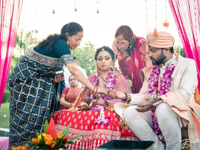 Tripti and Vaibhav&apos;s wedding in Nainital, Uttarakhand 439