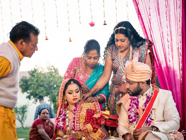 Tripti and Vaibhav&apos;s wedding in Nainital, Uttarakhand 458
