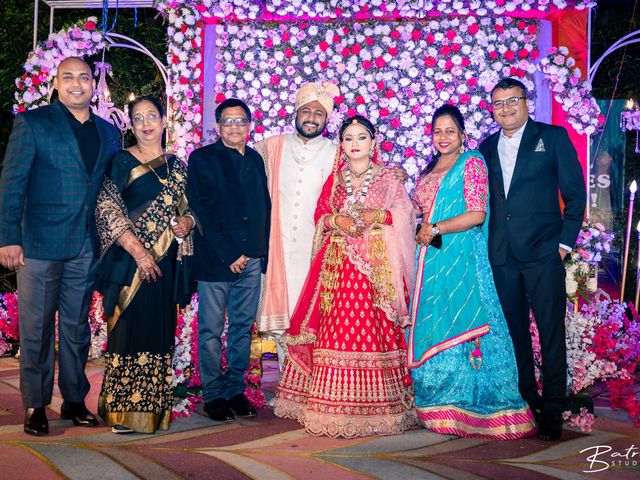 Tripti and Vaibhav&apos;s wedding in Nainital, Uttarakhand 582